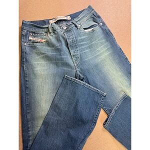 Diesel Industry Men Jeans Blue Wash Button Fly Straight Leg Denim Size 34 $150